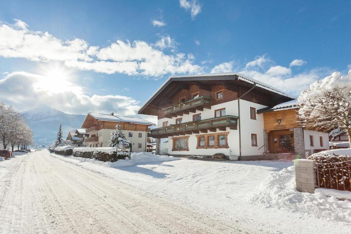 אלטנמרקט אים פונגאו Holiday Im Gaestehaus Warter In Altenmarkt מראה חיצוני תמונה